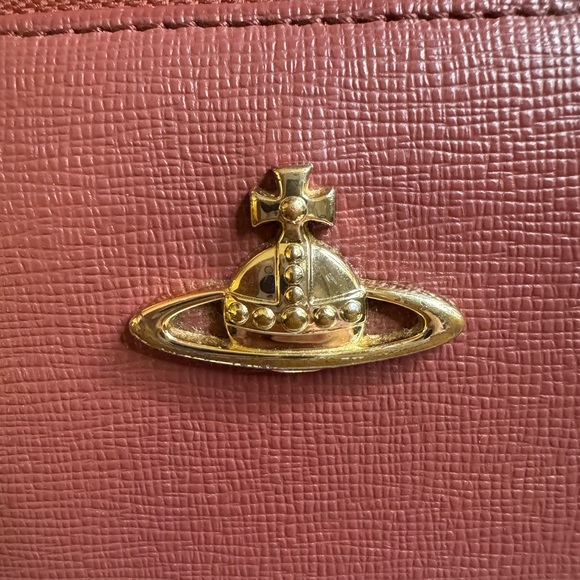 PRISTINE Vivienne Westwood Long Zip Round Wallet in Dusty Rose Saffiano - Picture 7 of 17